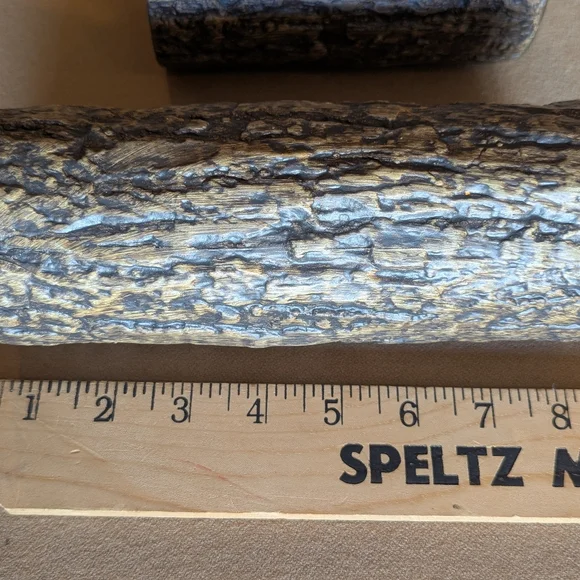 Cabin Decor Lot (9 Pieces) - Picture 4 of 15